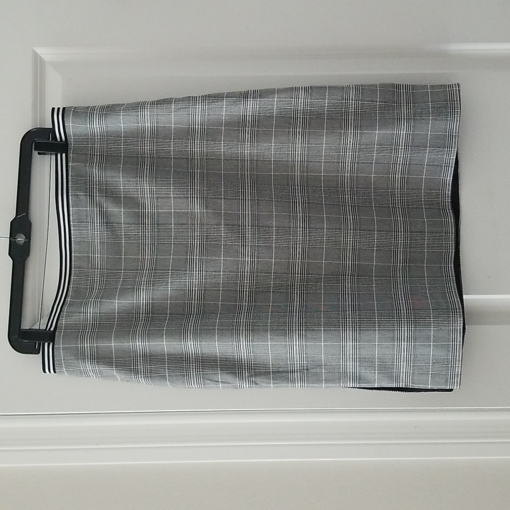 Banana Republic plaid pencil skirt size 12